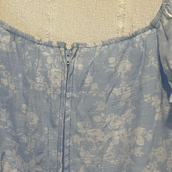 Francesca's Collections Blue and White Floral Dress - Picture 9 of 10